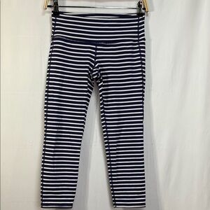 💆🏻‍♀️Athleta Navy and White Striped Leggings